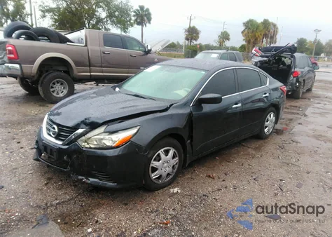 2016 Nissan Altima 2.5 S z USA, uszkodzony, nr VIN 1N4AL3AP5GC278982